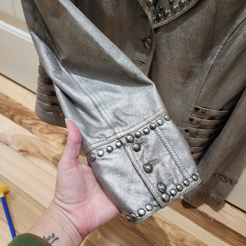 Double D Ranch Metallic Studded Leather Jacket - Picture 10 of 10